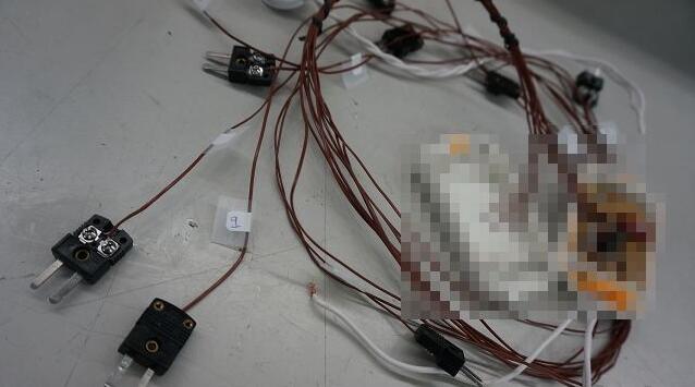 所有的感溫線上都有編號以便識別。