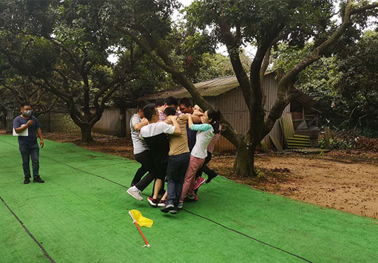 “挑戰(zhàn)自我，凝聚力量，熔煉一流團(tuán)隊(duì)” 廣東優(yōu)科檢測(cè)戶(hù)外拓展活動(dòng)