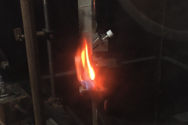 ul94v2阻燃測試機(jī)構(gòu)